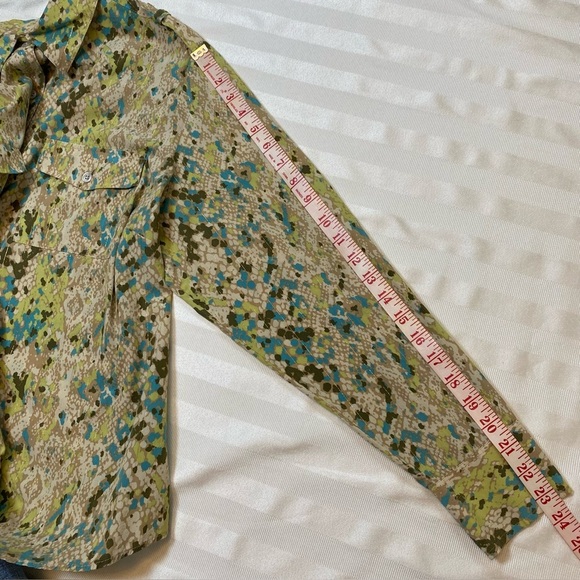 Kate Hill Woman Silk Blend Snake Print w/ Gold Pattern Sz 1X Button-Up Blouse - Picture 9 of 15